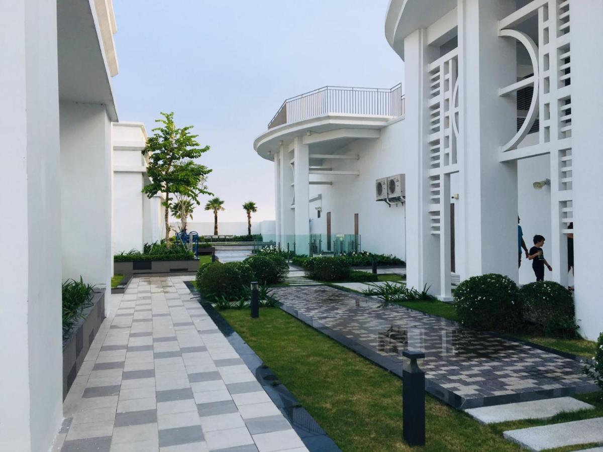 Gold Bee Dormitary Service Apartment Cidade de Ho Chi Minh Exterior foto
