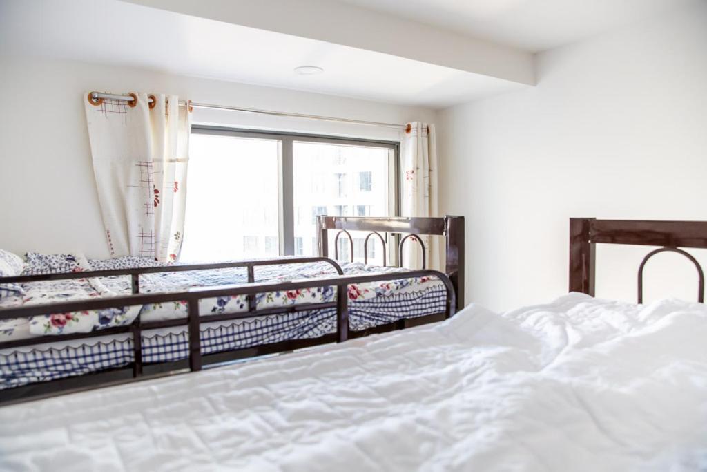 Gold Bee Dormitary Service Apartment Cidade de Ho Chi Minh Exterior foto